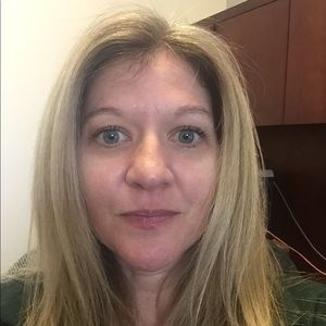 Meet your Posher, Joann